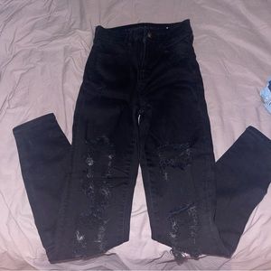 Black ripped skinny jeans
